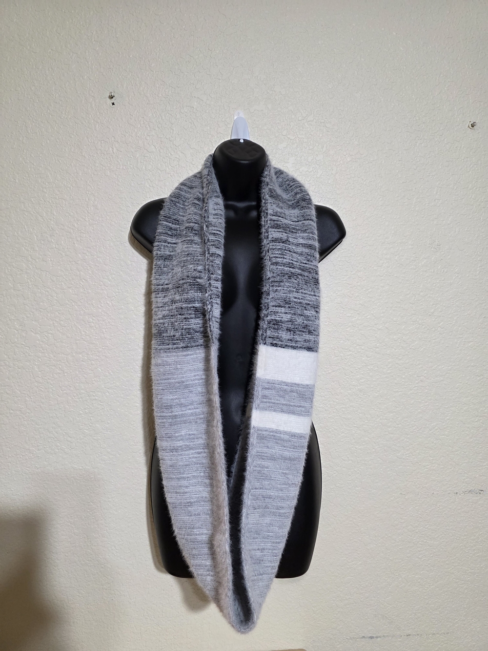 Calvin Klein Gray & White Knit Infinity Scarf